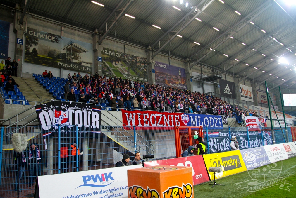 Piast_Gliwice_-_TSP_15-16_.jpeg
